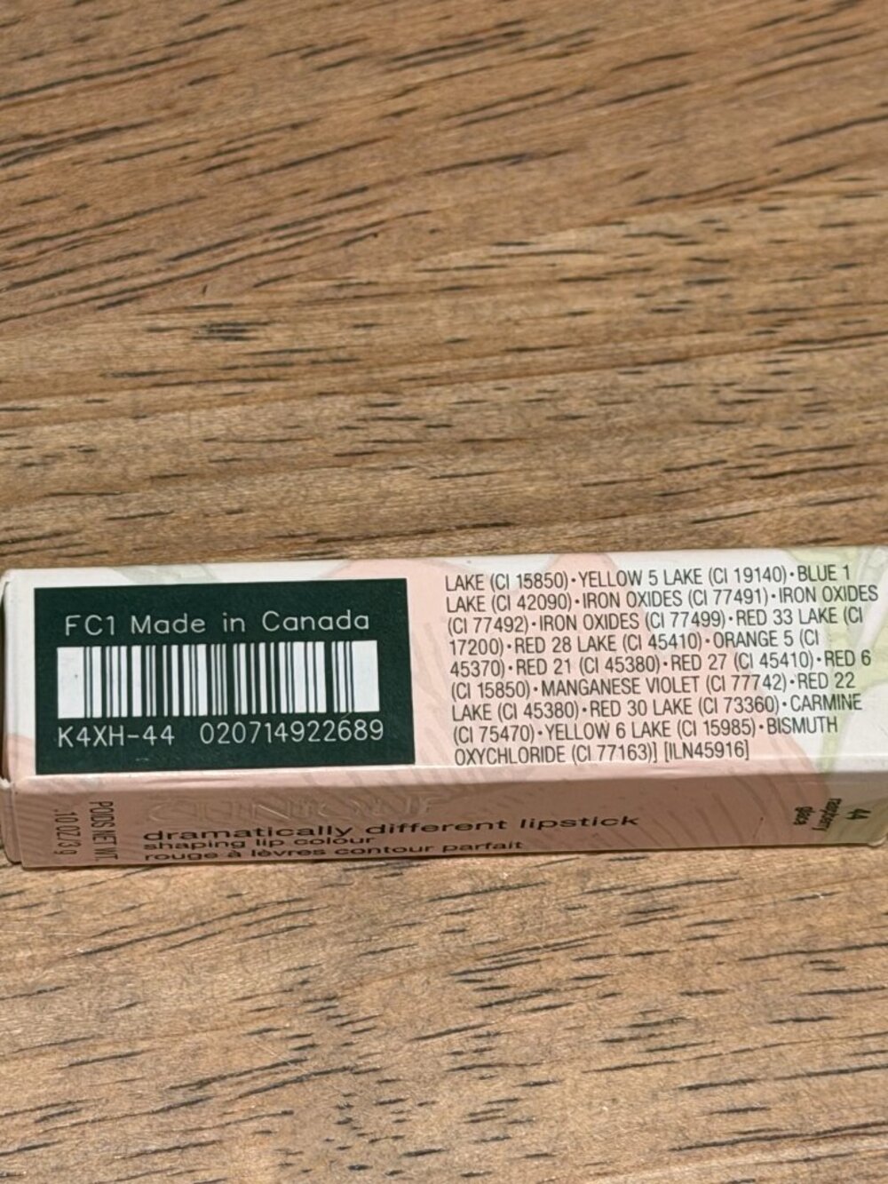 Clinique Dramatically Different Lipstick Lip Color 44 Raspberry Glace NWT - Picture 11 of 11